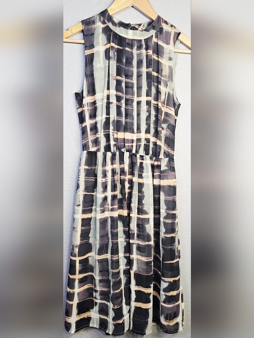 H&M XXS Sage Green Tan Abstract Plaid Fit & Flare Sleeveless Dress